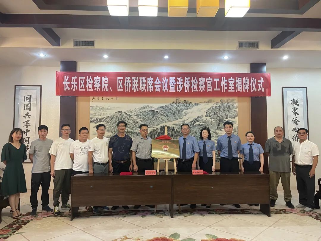 ȫ���Ƚ���������һ��λ�ϰ�����