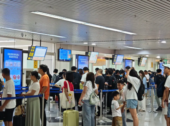 单日突破5.5万人次！福州新区（长乐区）一地火爆！