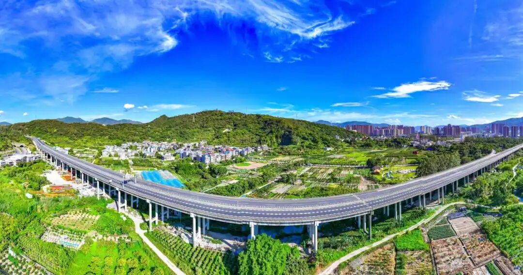 省级示范村!农业+旅游+研学,快来打卡→ 省级示范村!农业+旅游+研学,快来打卡→