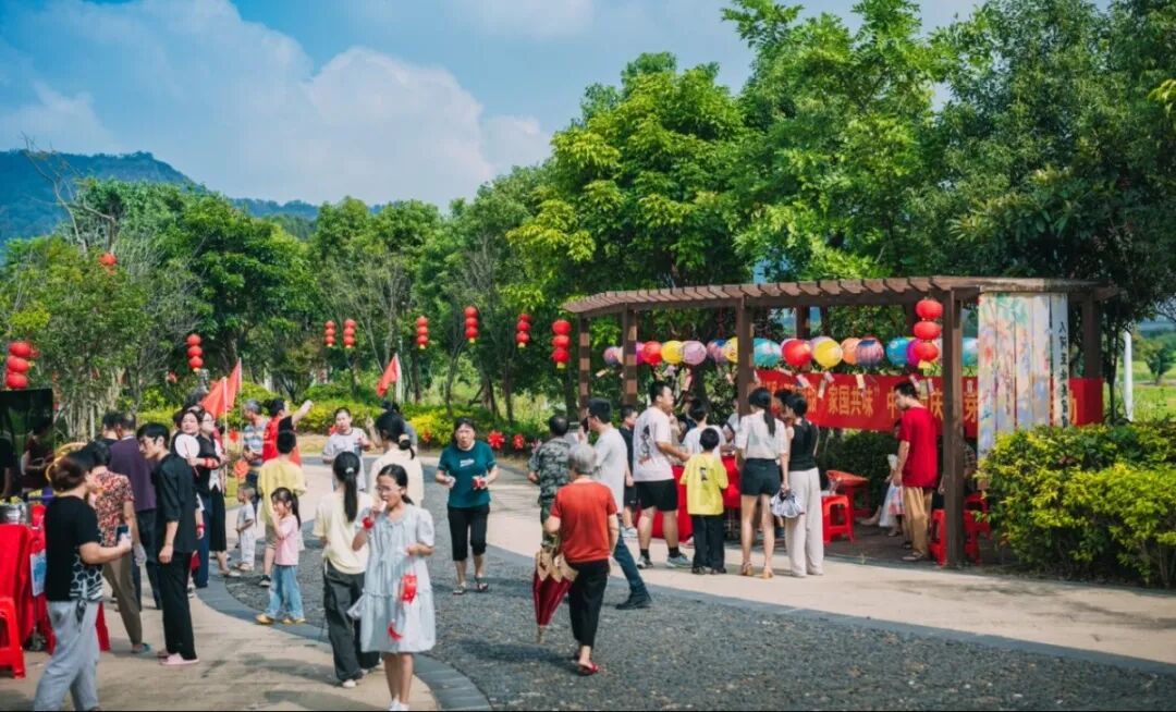 “乡”约罗联　尽享“村游”好时光