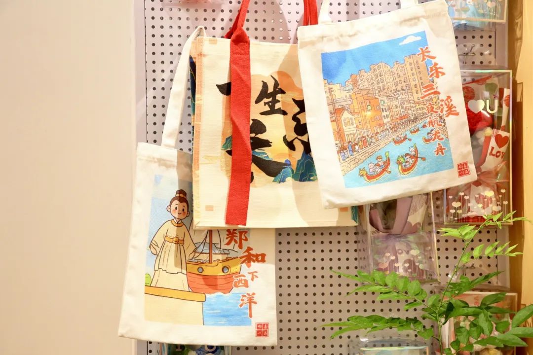 火了！最近好多人扎堆去！