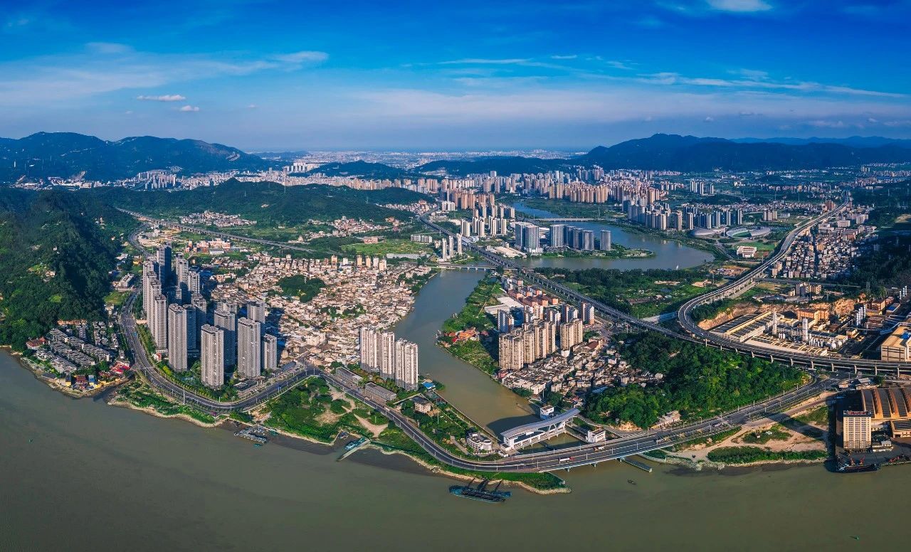 以奋发有为姿态 在改革浪潮中追光前行——习近平总书记来闽考察重要讲话在我区持续引发强烈反响