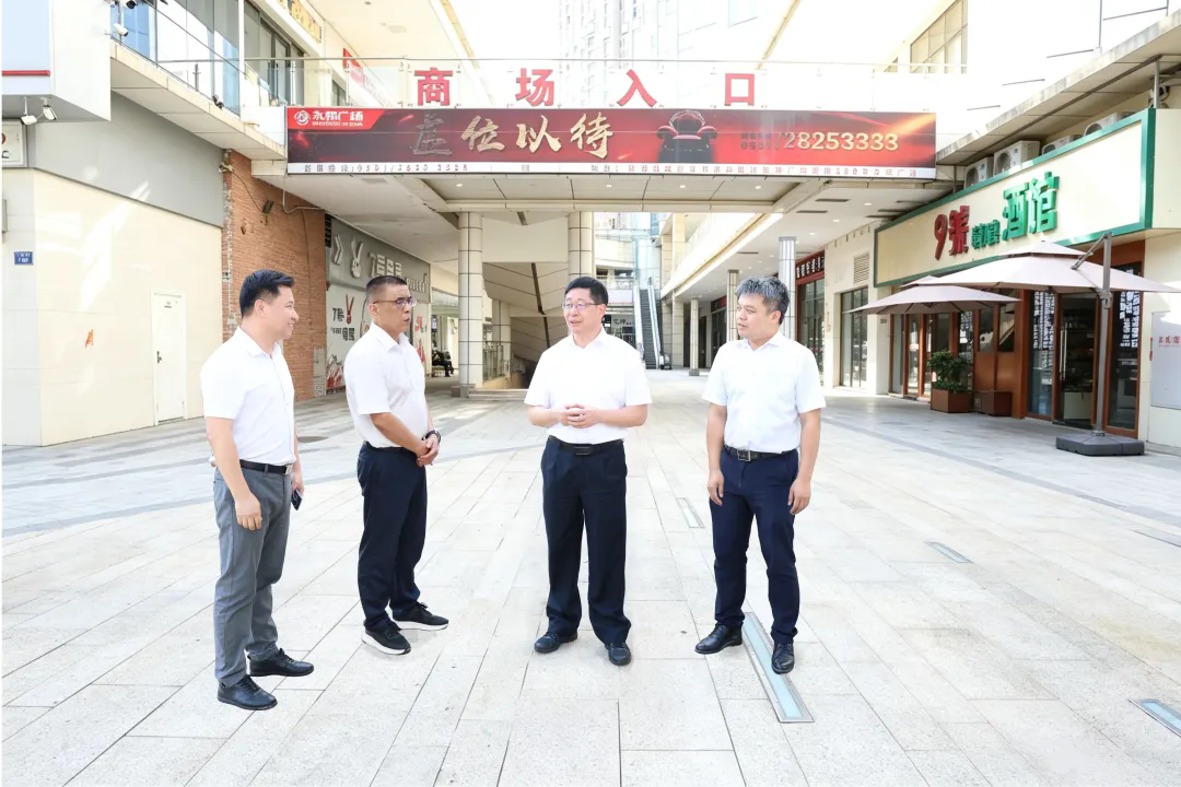 兰文赴航城街道调研 兰文赴航城街道调研