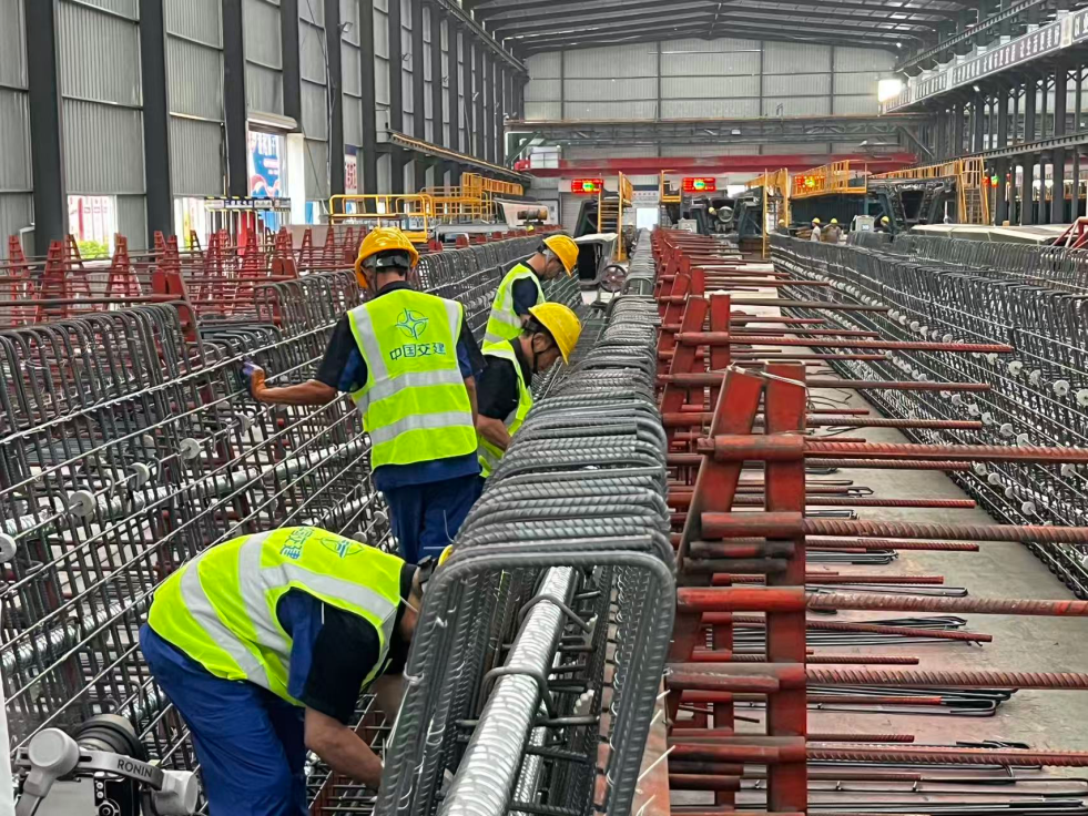 休假日”变“奋斗日”,福州机场第二高速全力加快施工进度 休假日”变“奋斗日”,福州机场第二高速全力加快施工进度