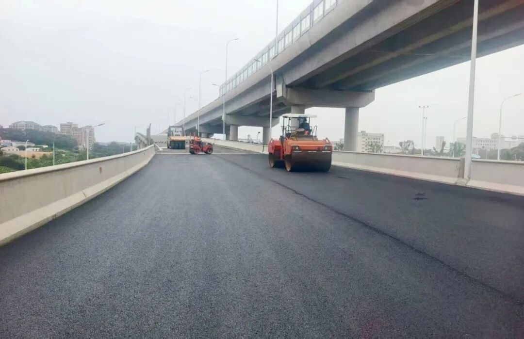 捷报传来!长乐?福清交通要道路面主体工程全线完工…… 捷报传来!长乐?福清交通要道路面主体工程全线完工……