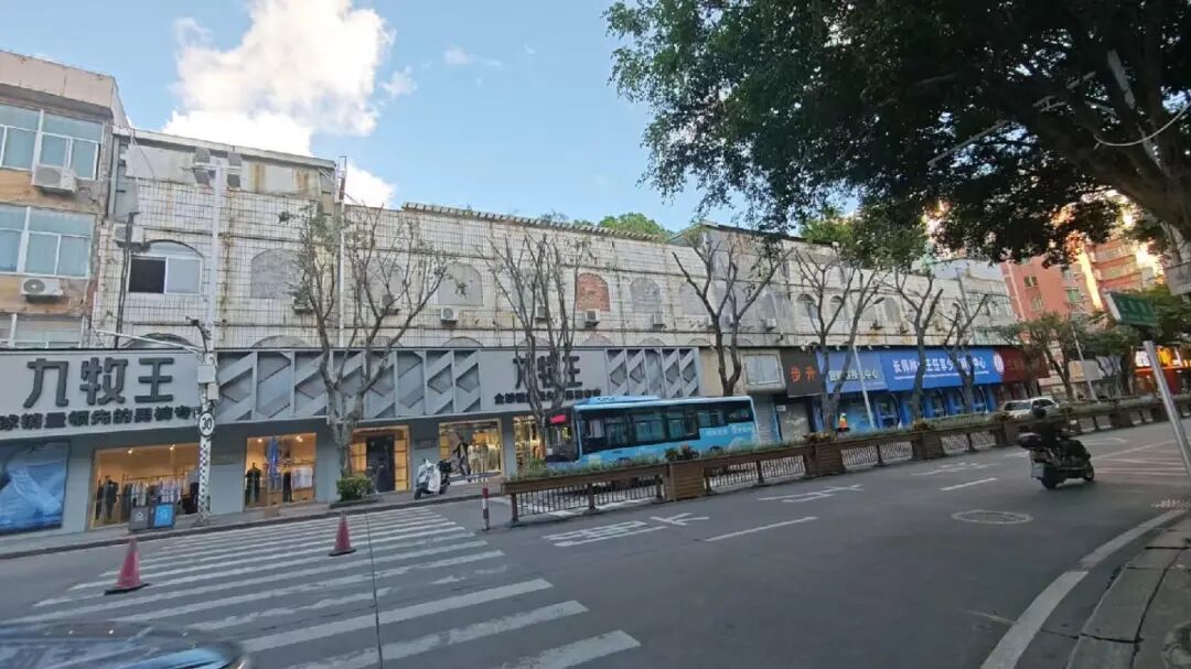 4天拆完！1600余平米广告隐患清零